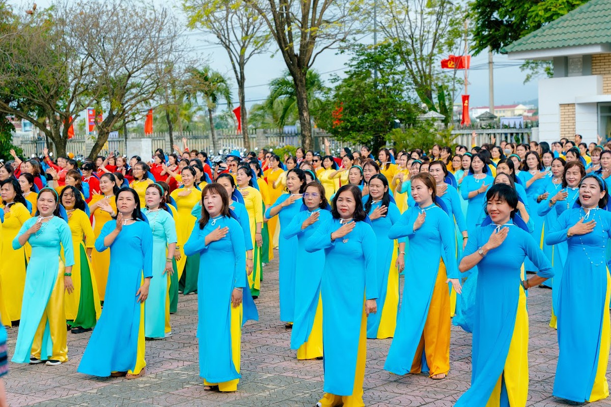 Đắk Lắk: Hơn 316.000 phụ nữ tham gia đồng diễn dân vũ thể thao- Ảnh 3.
