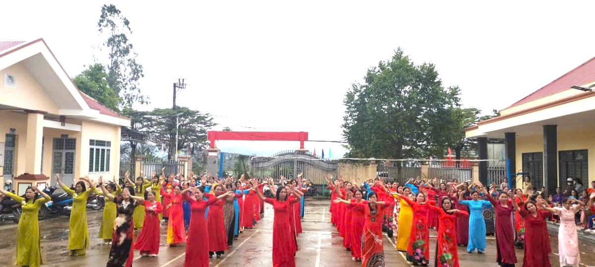 Đắk Lắk: Hơn 316.000 phụ nữ tham gia đồng diễn dân vũ thể thao- Ảnh 8.