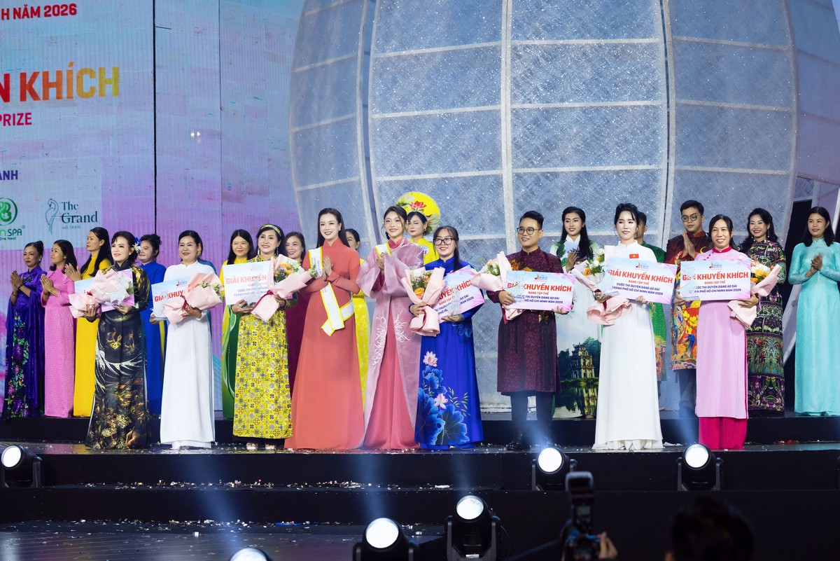 Đại sứ Doanh nhân Trang Phương đồng hành cùng màn đồng diễn dân vũ và diễu hành Áo dài quy mô lớn sáng 8/3- Ảnh 5.