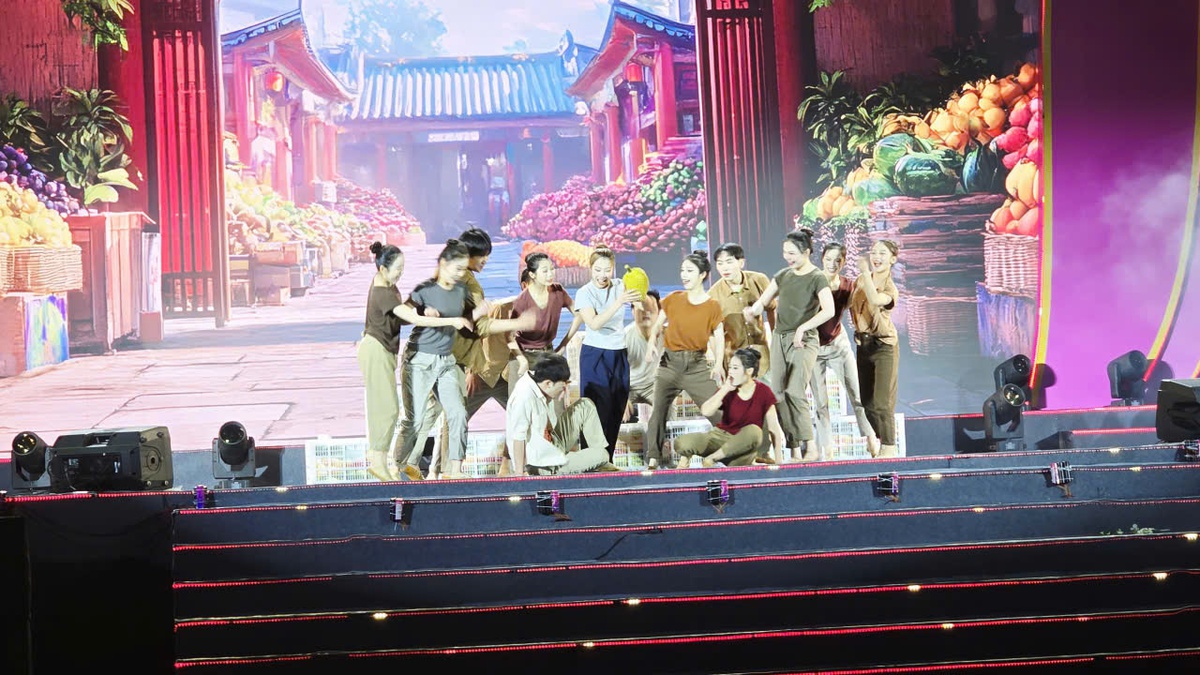 Giao lưu nghệ thuật "Xuân xứ Lạng 2026": Thắm tình hữu nghị Việt - Trung- Ảnh 5.