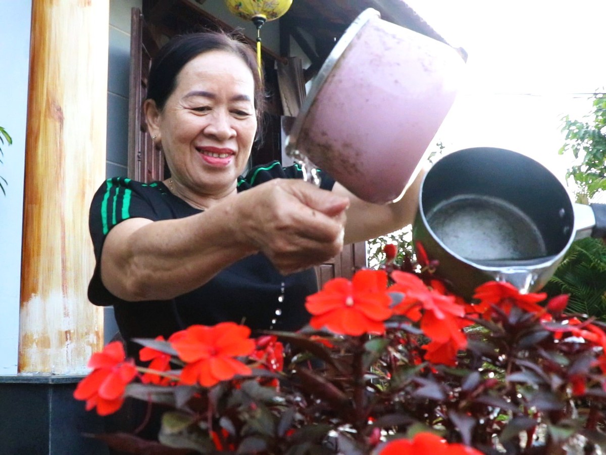 Vợ chồng già chọn lối sống "nghỉ nhưng không nghỉ"- Ảnh 4.