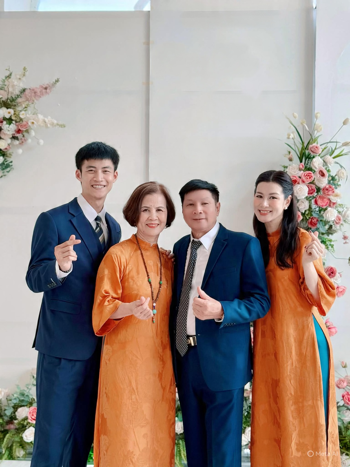 2 chị em diễn viên quen mặt trên VTV "chạm ngõ" phim ảnh từ tiểu phẩm học đường- Ảnh 2.