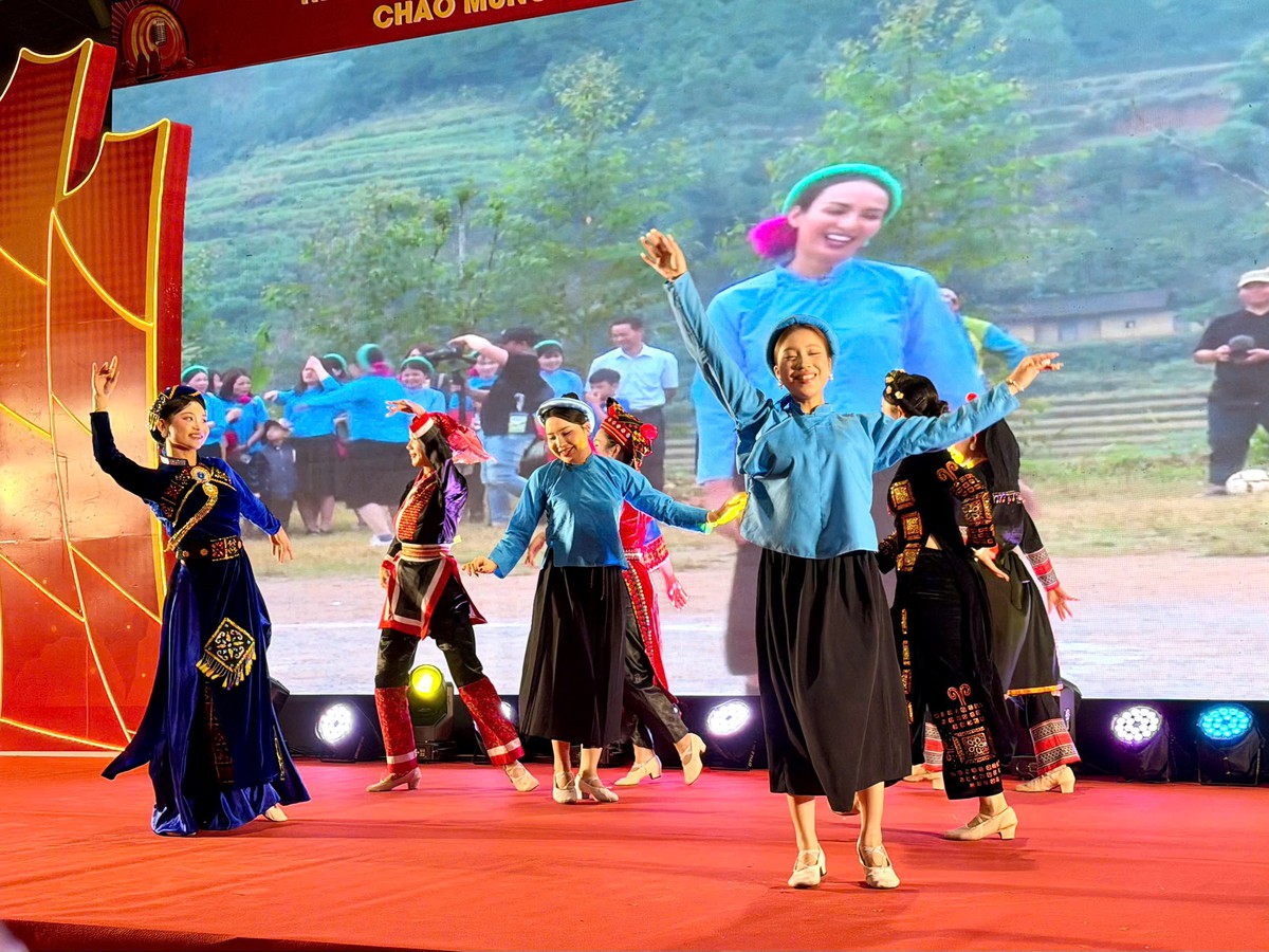 Khai mạc Hội chợ OCOP Quảng Ninh - Nâng cao giá trị thương hiệu sản phẩm, thúc đẩy tiêu thụ- Ảnh 1.