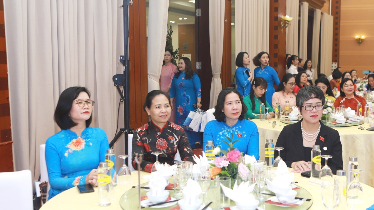 Kỳ vọng vào hành trình kiến tạo và dẫn dắt của các nữ đại biểu Quốc hội khóa XVI- Ảnh 6.