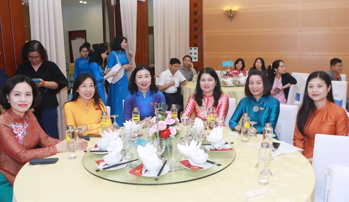 Những hình ảnh đẹp tại cuộc Gặp mặt các nữ đại biểu Quốc hội khóa XVI- Ảnh 16.