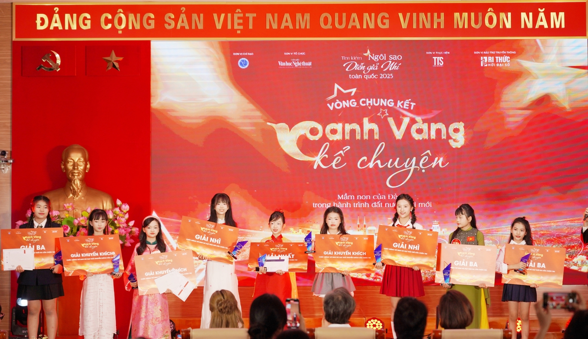 9 thí sinh xuất sắc nhất cuộc thi "Oanh Vàng kể chuyện" mùa đầu tiên