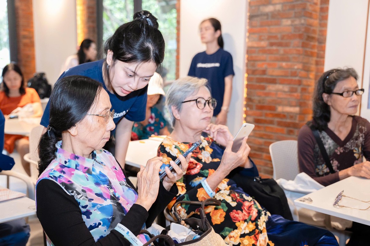 "Né" lừa đảo qua mạng từ những lớp học "công dân số bạc"- Ảnh 2.