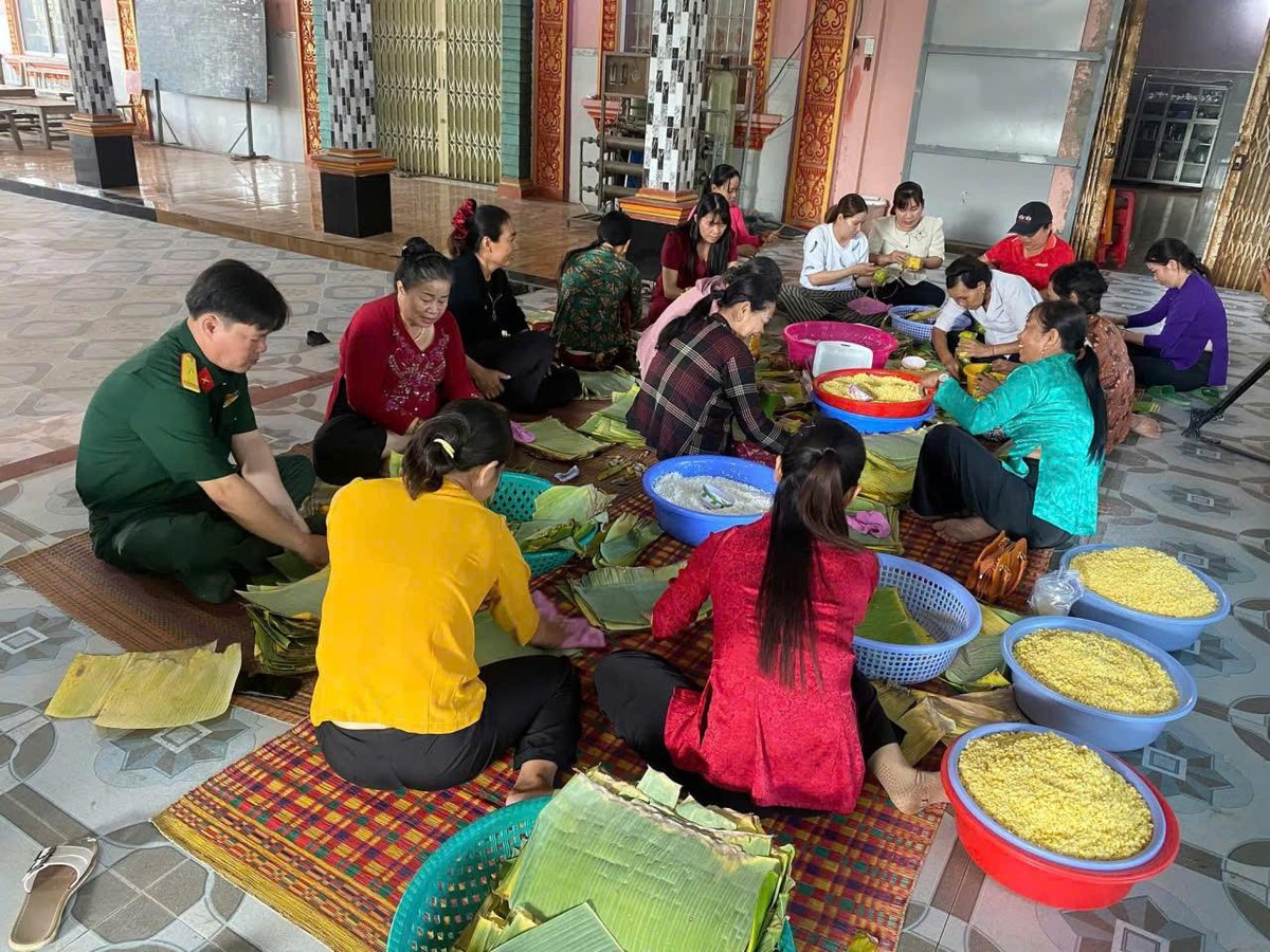 Cần Thơ: Rộn ràng hoạt động mừng Tết cổ truyền Chôl Chnăm Thmây- Ảnh 14. Cần Thơ: Rộn ràng hoạt động mừng Tết cổ truyền Chôl Chnăm Thmây- Ảnh 14.