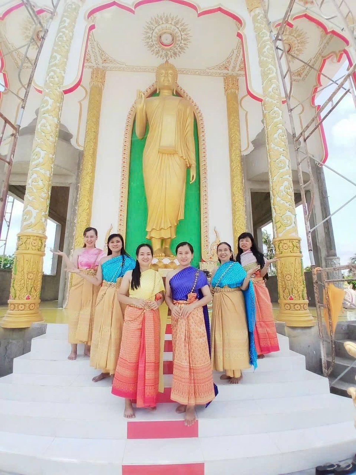 Cần Thơ: Rộn ràng hoạt động mừng Tết cổ truyền Chôl Chnăm Thmây- Ảnh 20. Cần Thơ: Rộn ràng hoạt động mừng Tết cổ truyền Chôl Chnăm Thmây- Ảnh 20.