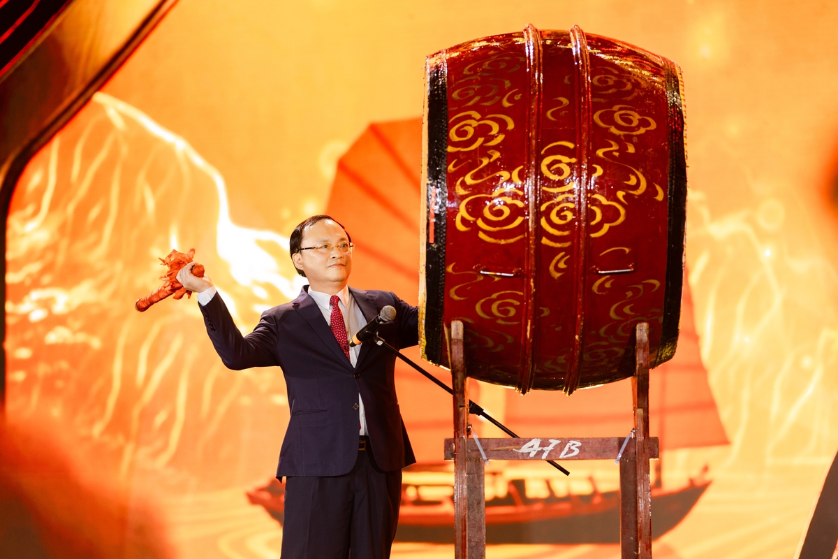 Ông Đỗ Tiến Sỹ - Ủy viên Trung ương Đảng, Phó Trưởng Ban Tuyên giáo và Dân vận Trung ương, Tổng Giám đốc Đài Tiếng nói Việt Nam