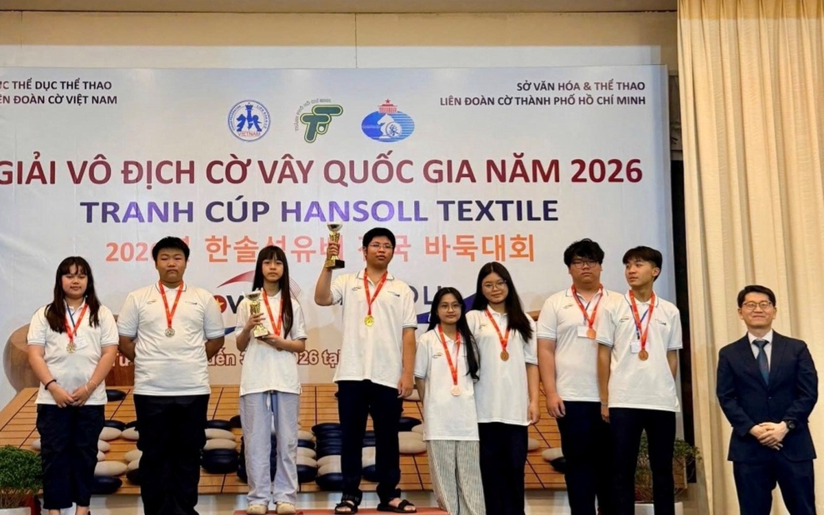 Nữ sinh lớp 7 giành 8 huy chương tại giải cờ vây quốc gia- Ảnh 2.
