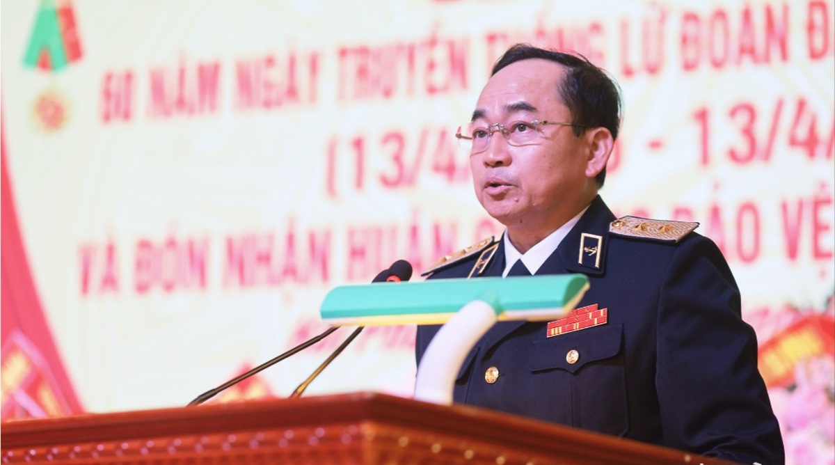 Lữ đoàn Đặc công Hải quân 126 đón nhận Huân chương Bảo vệ Tổ quốc hạng Nhất- Ảnh 1.