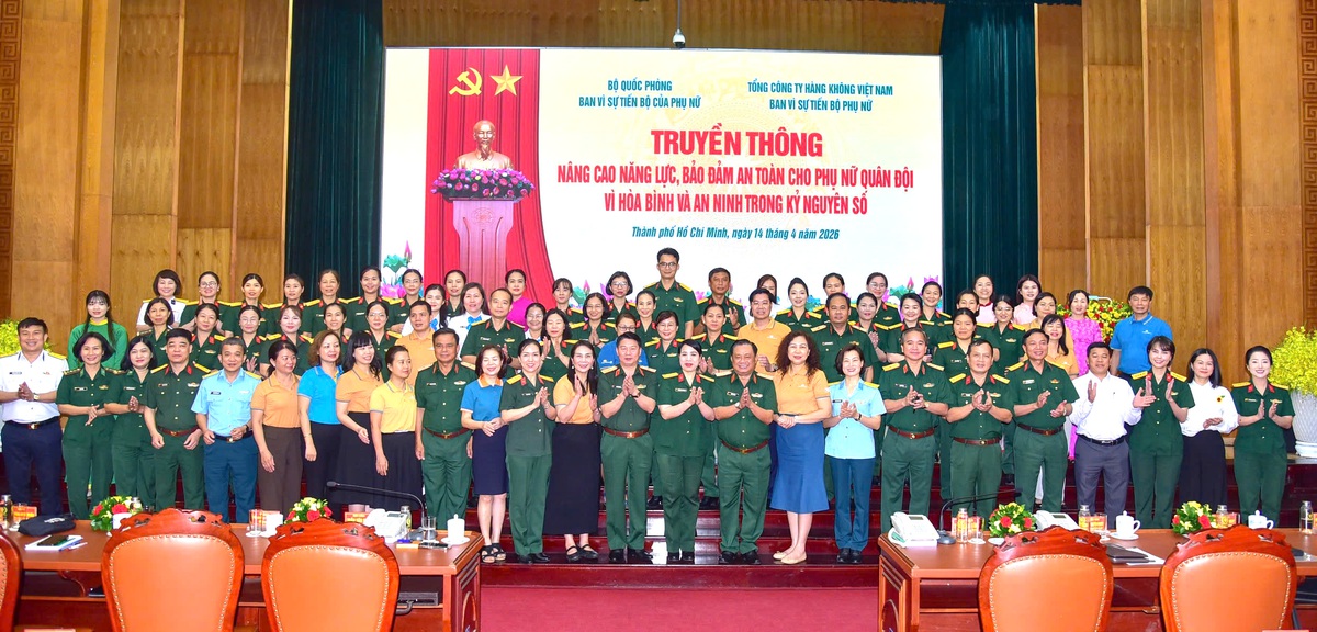 Phụ nữ Quân đội chủ động trước thách thức trong thời đại số- Ảnh 6. Phụ nữ Quân đội chủ động trước thách thức trong thời đại số- Ảnh 6.