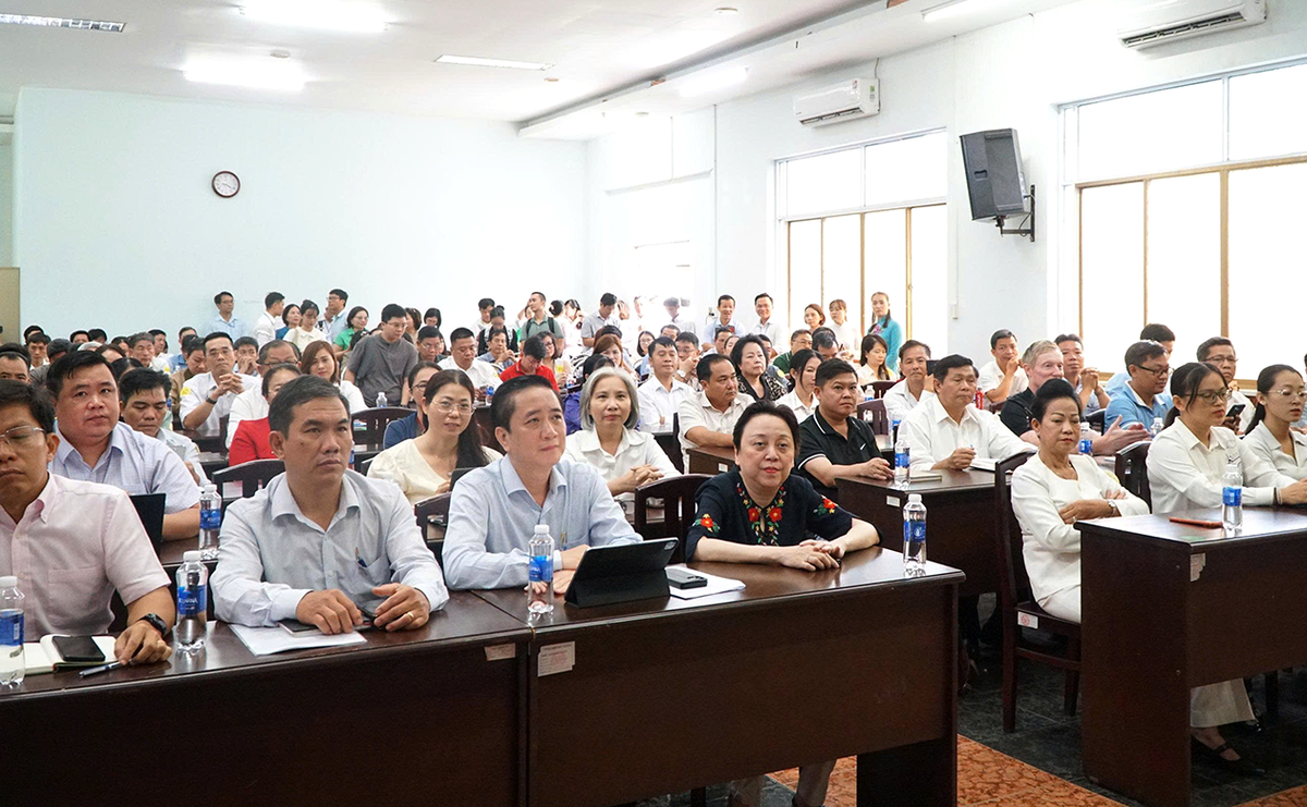 TPHCM: Hơn 300 doanh nghiệp cam kết bảo đảm an toàn suất ăn học đường- Ảnh 3. TPHCM: Hơn 300 doanh nghiệp cam kết bảo đảm an toàn suất ăn học đường- Ảnh 3.