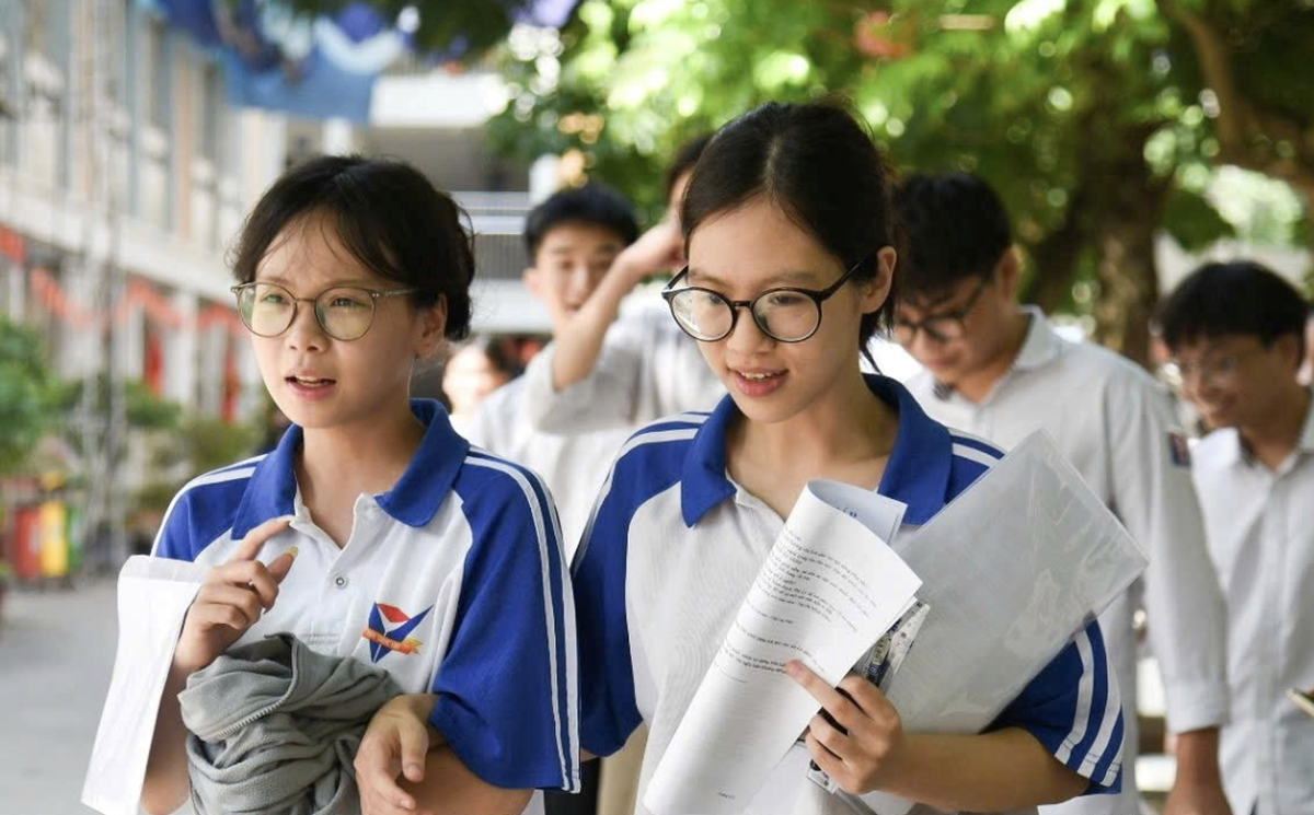 Tỷ lệ chọi lớp 10 Hà Nội biến động từng giờ, thí sinh thay đổi chiến lược đăng ký- Ảnh 2. Tỷ lệ chọi lớp 10 Hà Nội biến động từng giờ, thí sinh thay đổi chiến lược đăng ký- Ảnh 2.