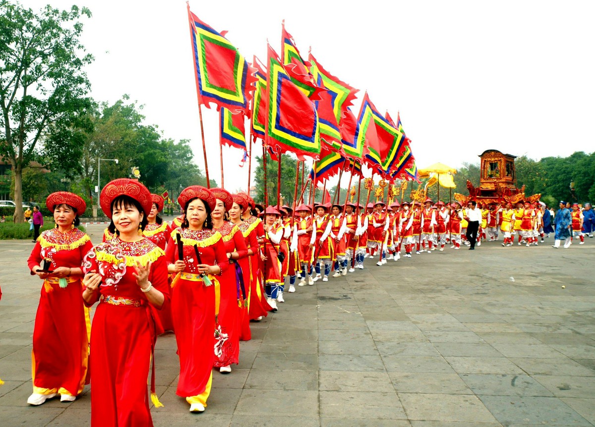 Hung Kings Commemoration Day - a sacred return to the roots- Ảnh 1.