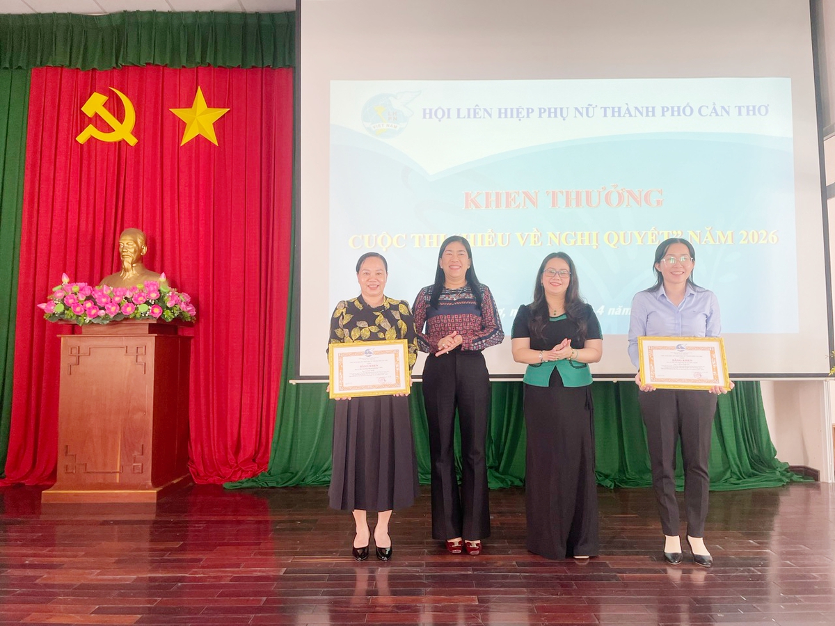 Trao giải Cuộc thi trực tuyến "Hiểu về nghị quyết" năm 2026 Trao giải Cuộc thi trực tuyến "Hiểu về nghị quyết" năm 2026