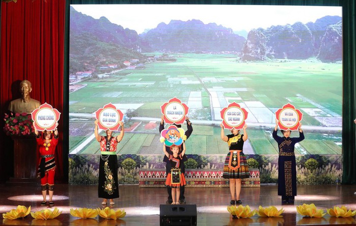 Phụ nữ Lạng Sơn xây dựng, củng cố "lá chắn mềm" ở vùng miền núi, biên giới- Ảnh 2.