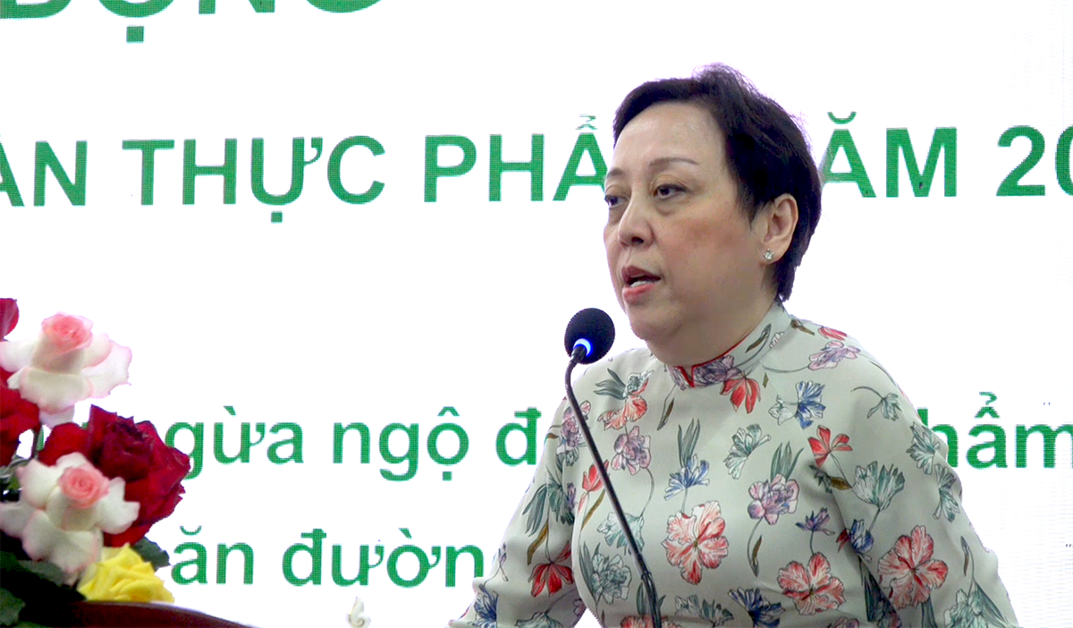 TPHCM triển khai nhiều giải pháp quyết liệt, bảo vệ "bữa ăn sạch" cho hơn 14 triệu dân- Ảnh 2.