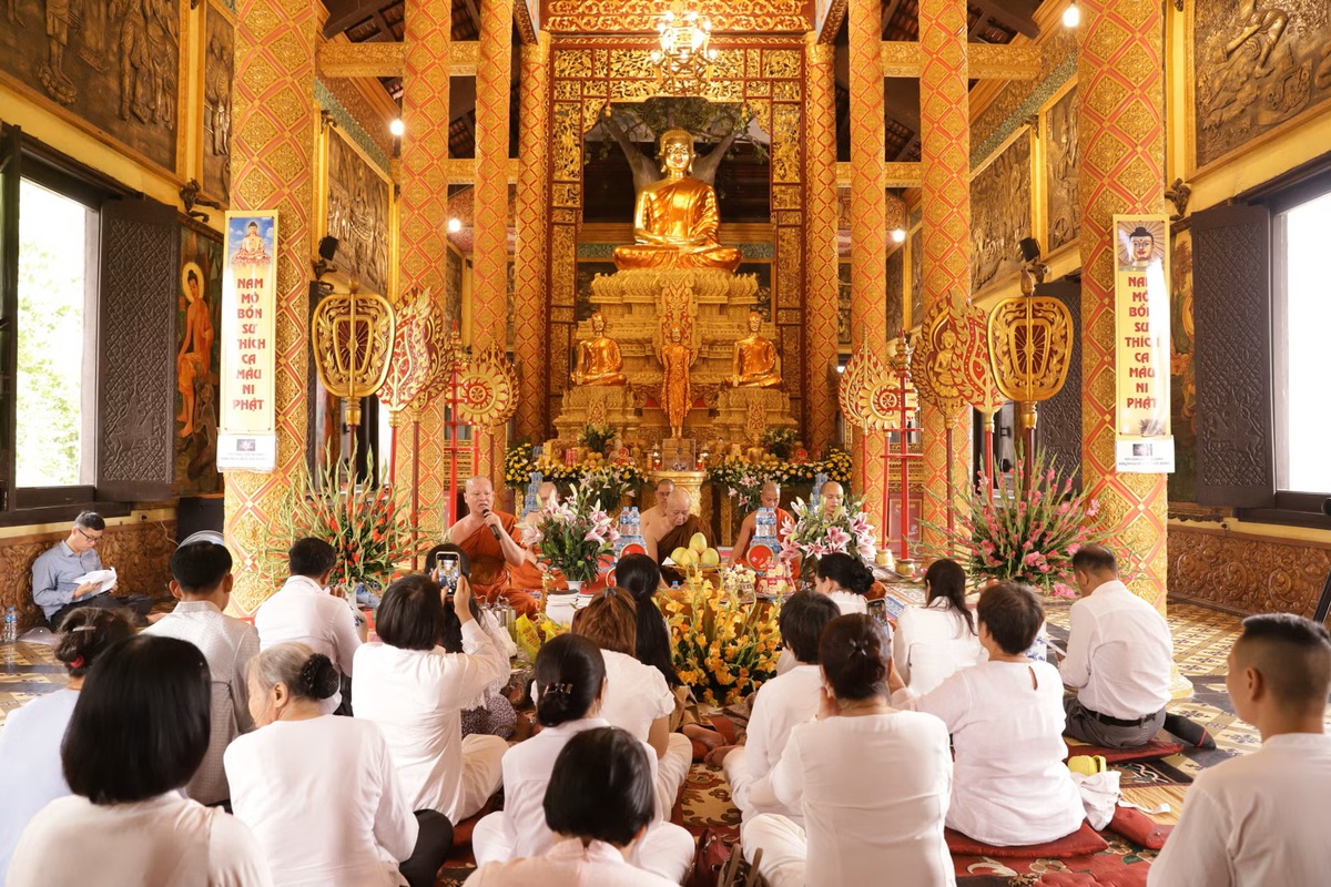 Đậm đà bản sắc Tết Chôl Chnăm Thmây giữa lòng Thủ đô- Ảnh 1.