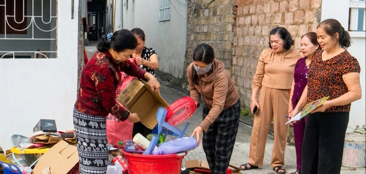 Kinh nghiệm của phụ nữ Phù Yên, Sơn La xây dựng bản làng không rác thải- Ảnh 2.