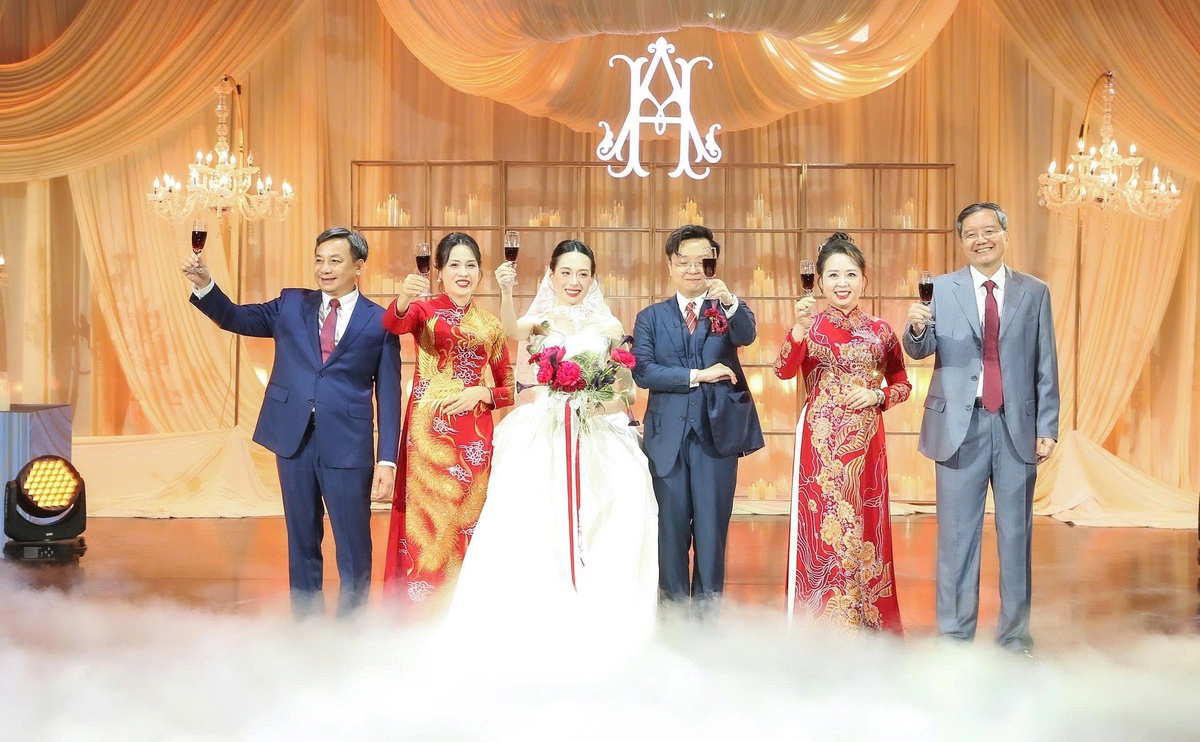 Bàn tay người cha- Ảnh 2.