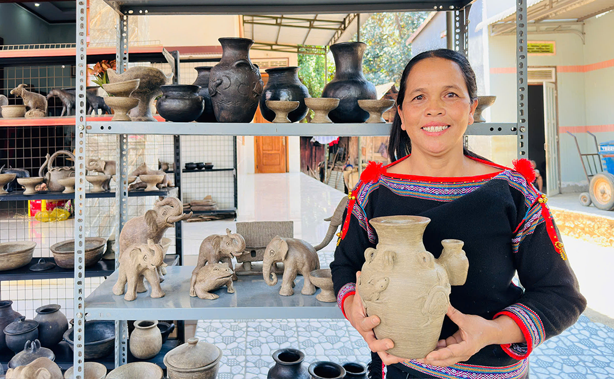 Gốm đen Yang Tao và những điệu vũ nguyên thủy giữa đại ngàn- Ảnh 6.