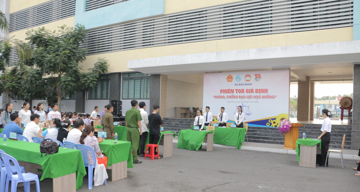 TPHCM: Phiên tòa giả định thu hút gần 2.000 học sinh- Ảnh 2.