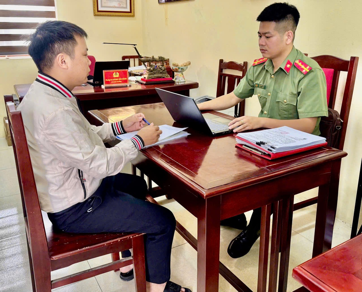 Khởi tố 11 bị can trong đường dây đánh bạc qua mạng hàng tỷ đồng- Ảnh 1.