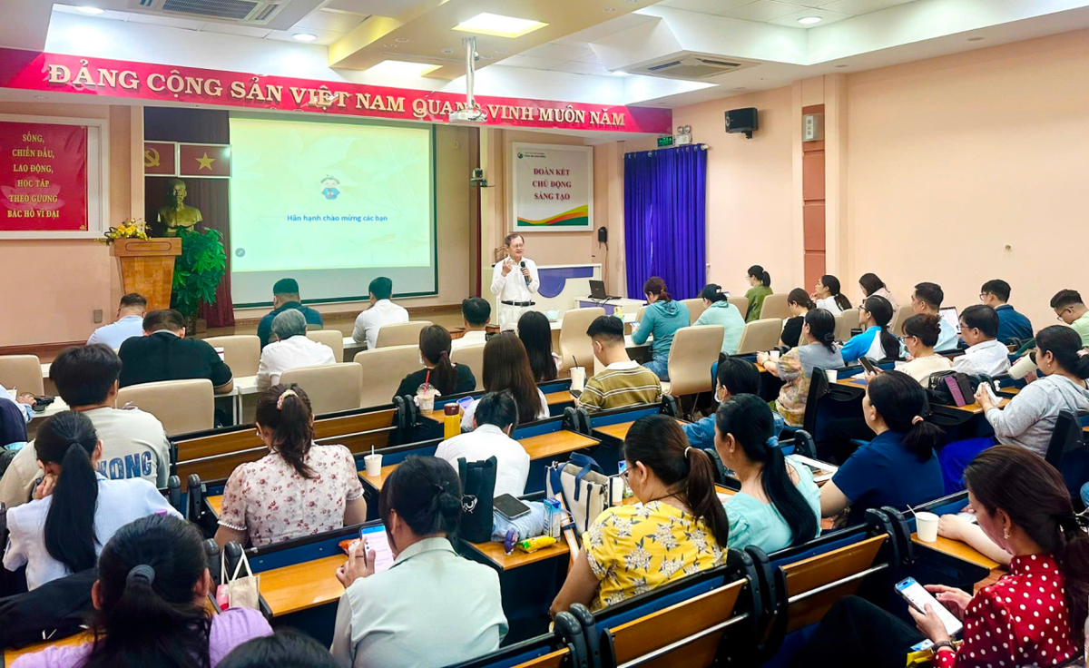 Mỗi điếu thuốc là một "kho chứa" độc tố- Ảnh 1.