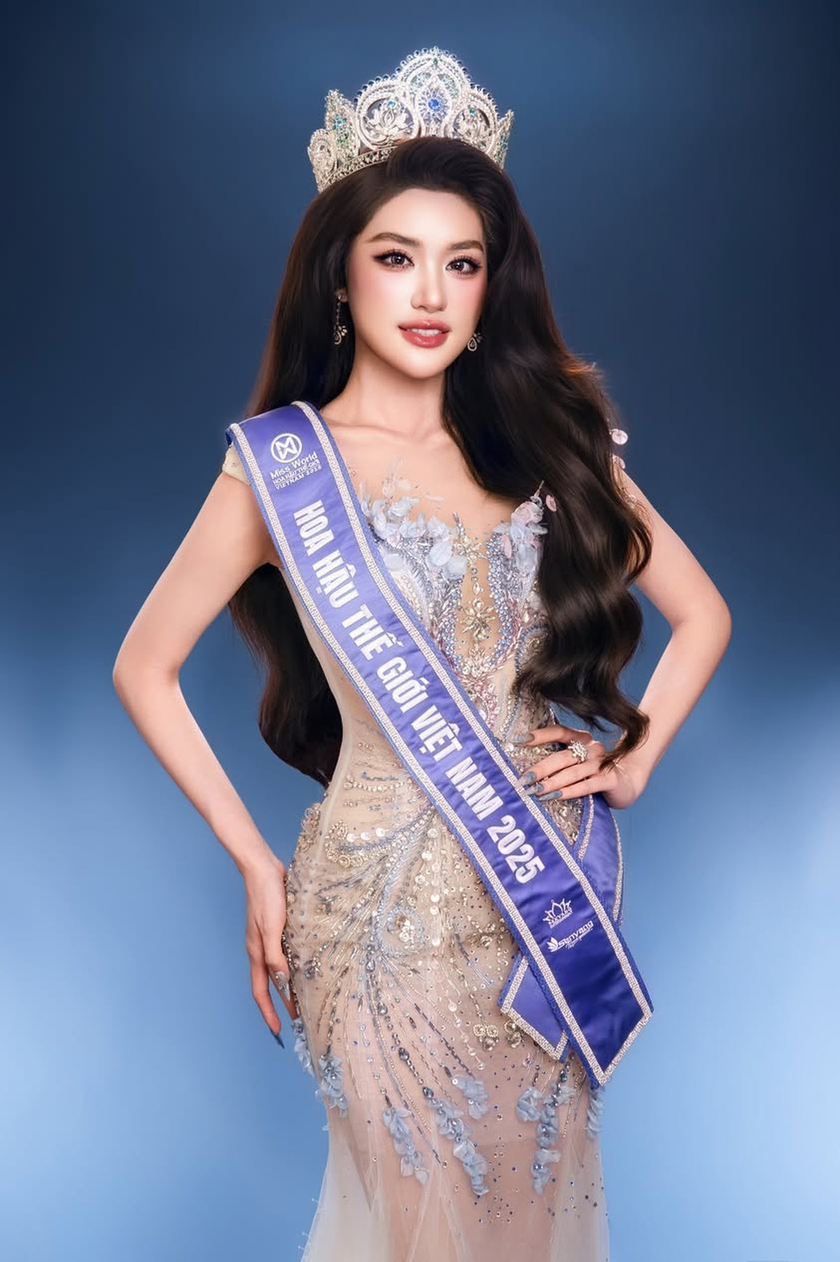 Hoa hậu Phan Phương Oanh sẽ sang châu Phi dự thi Miss World 2027- Ảnh 1.