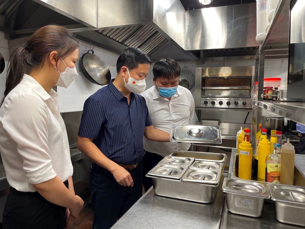 Sẽ tăng mức phạt, có thể xử lý hình sự vi phạm an toàn thực phẩm- Ảnh 1.