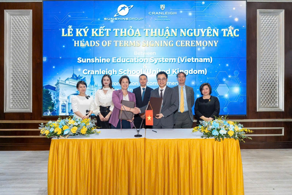 SUNSHINE GROUP và CRANLEIGH SCHOOL ký kết hợp tác chiến lược, đồng kiến tạo hệ thống giáo dục chuẩn Anh quốc tại Việt Nam- Ảnh 2. SUNSHINE GROUP và CRANLEIGH SCHOOL ký kết hợp tác chiến lược, đồng kiến tạo hệ thống giáo dục chuẩn Anh quốc tại Việt Nam- Ảnh 2.