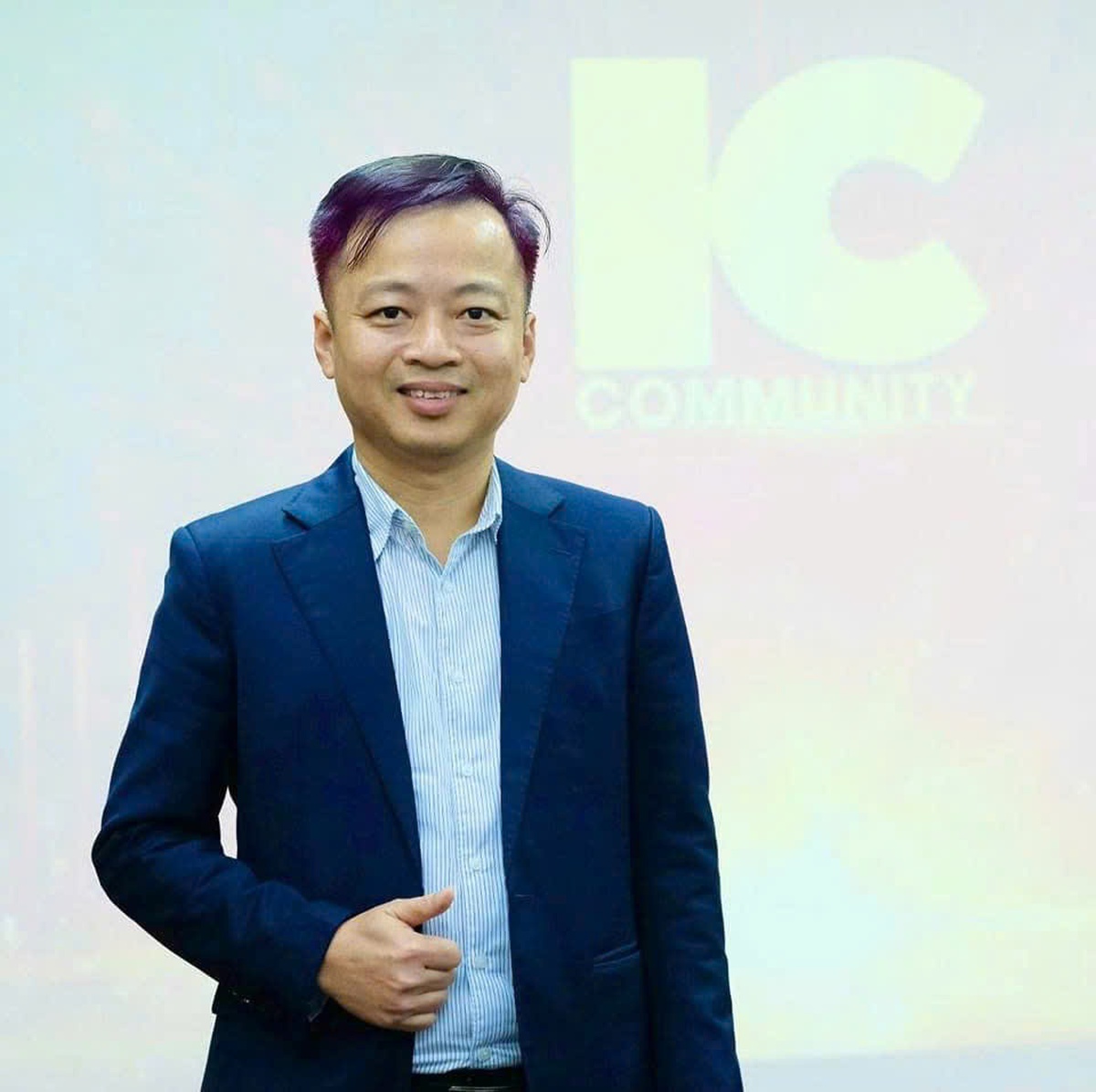 Sinh viên tìm việc từ giảng đường: Đi sớm để không lỡ nhịp thị trường- Ảnh 3.