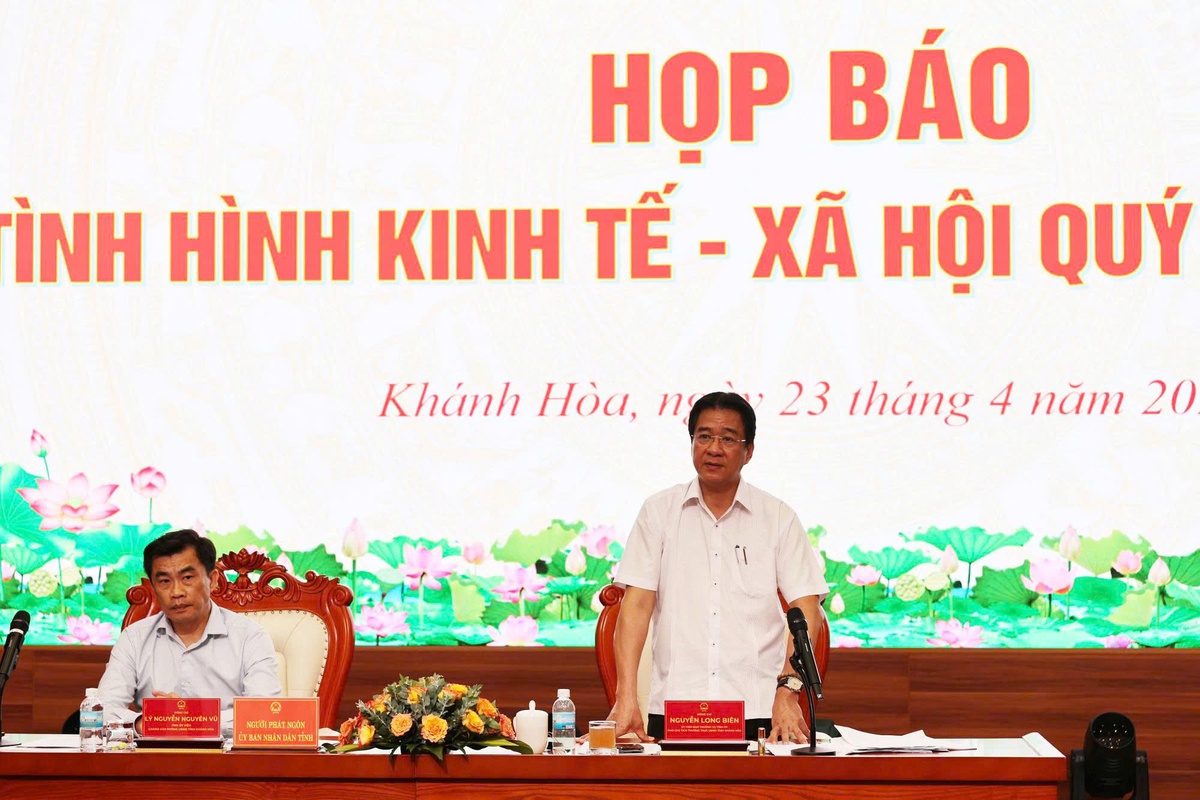 Khánh Hòa cần đẩy nhanh tiến độ xử lý 379 trụ sở công dôi dư sau sáp nhập- Ảnh 1.