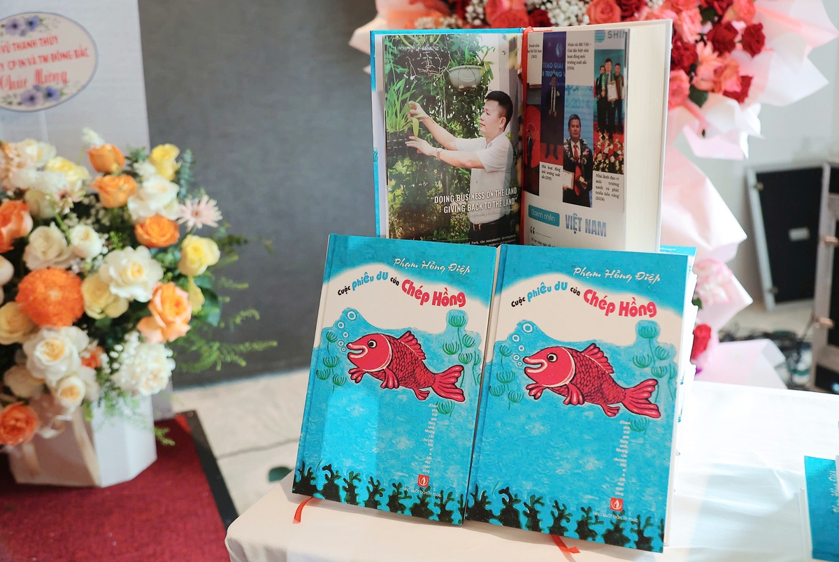 Tác phẩm "Cuộc phiêu du của Chép Hồng"