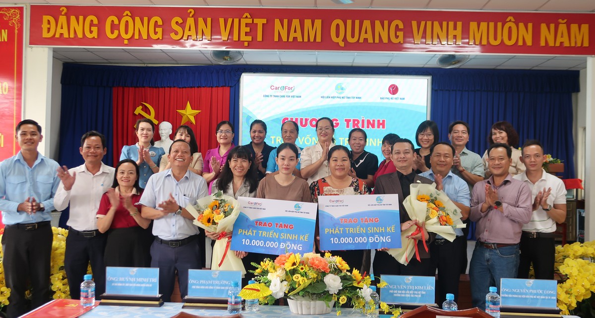 Đồng vốn trĩu tình từ sáng kiến “She Leads, Her Future”- Ảnh 1.