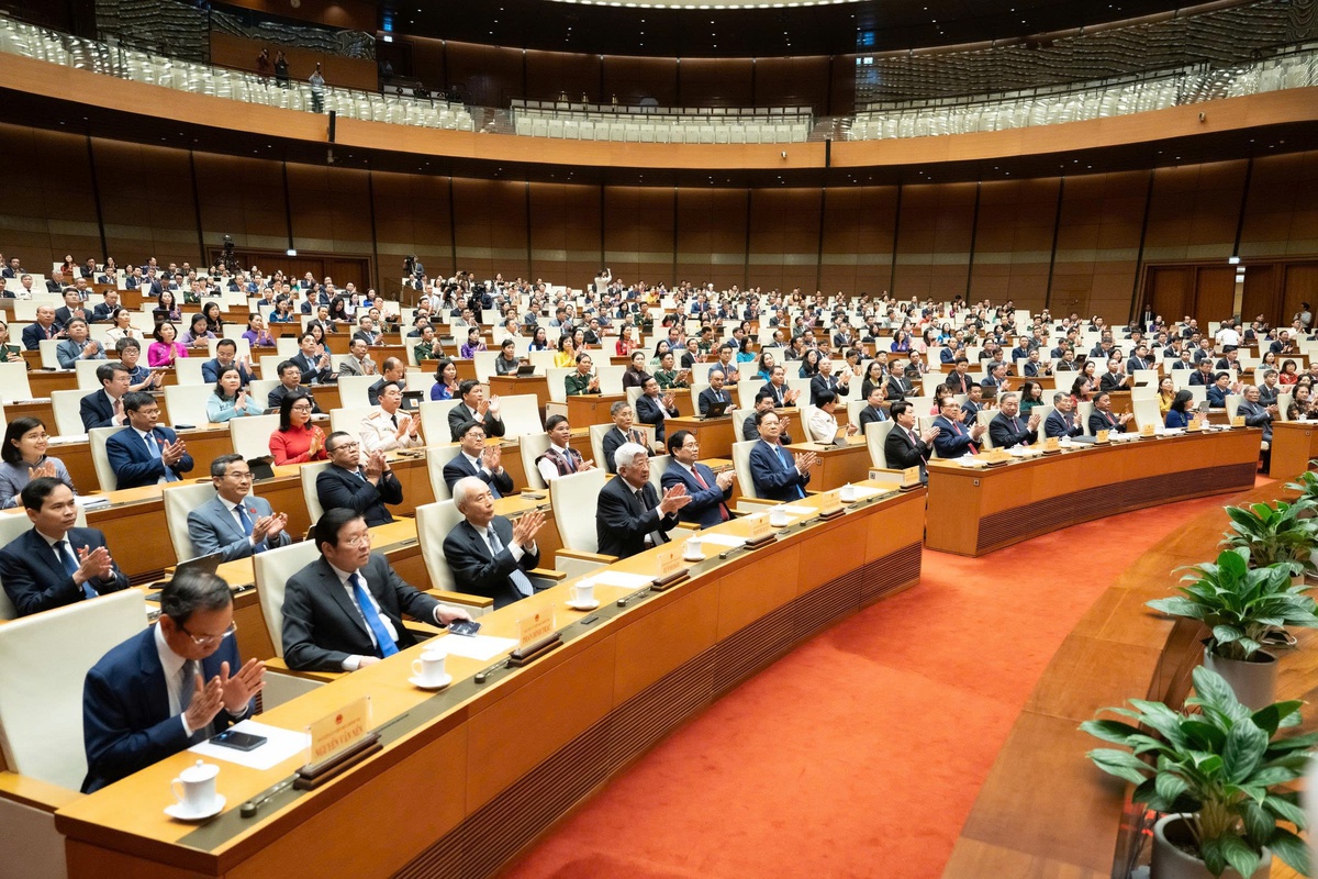 Mục tiêu GDP từ 10%/năm, lần đầu phân bổ tăng trưởng cho từng địa phương- Ảnh 2.