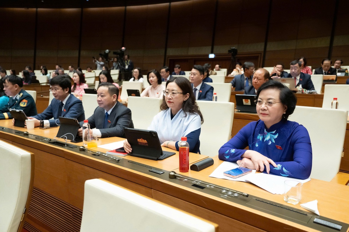 Bế mạc Kỳ họp thứ nhất: Dấu ấn tinh thần đổi mới và hành động quyết liệt ngay từ đầu nhiệm kỳ- Ảnh 2.