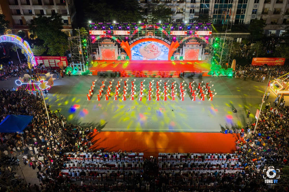 Phú Thọ bừng sáng đêm hội di sản "Thanh âm nguồn cội"- Ảnh 5.