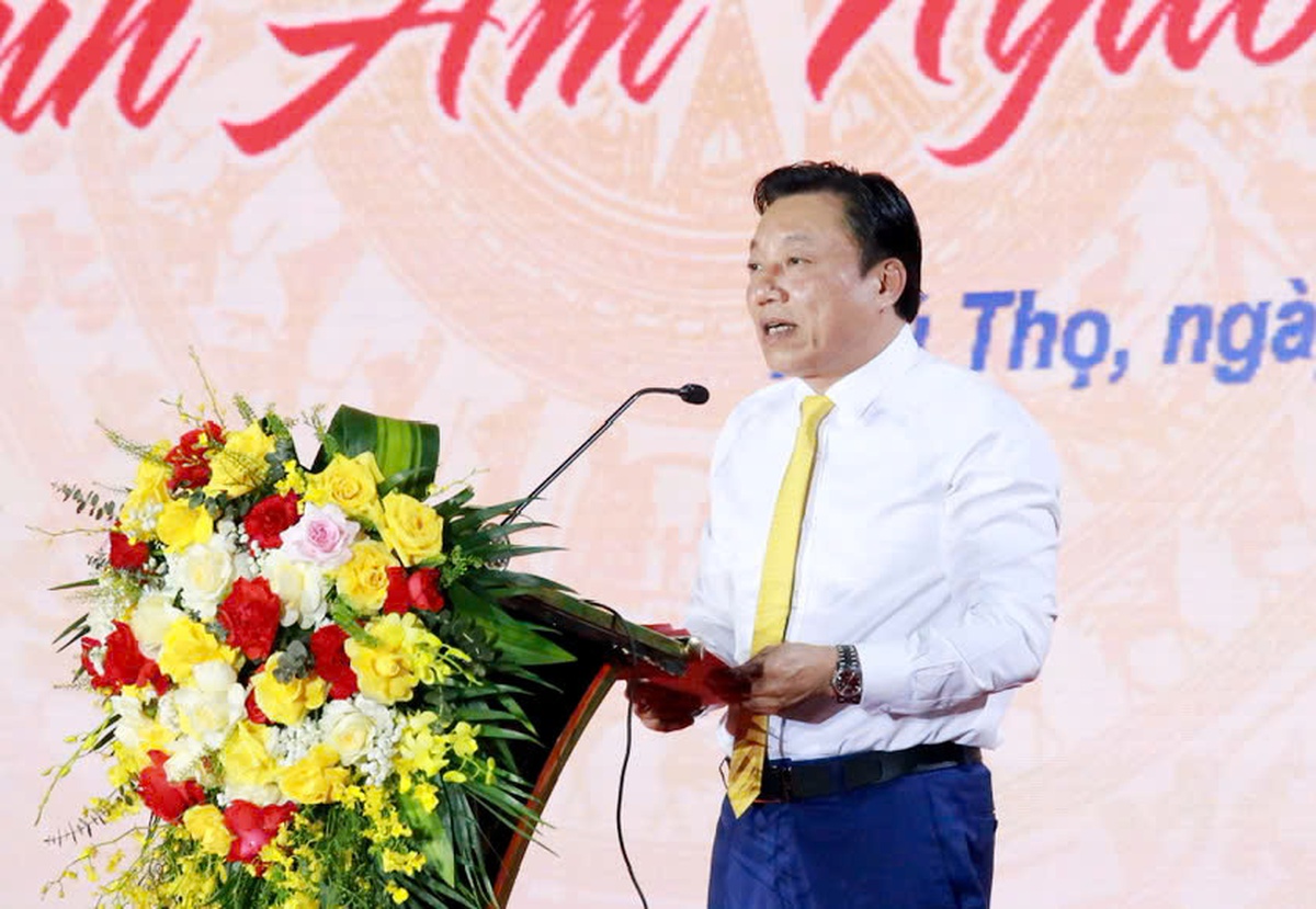 Phú Thọ bừng sáng đêm hội di sản "Thanh âm nguồn cội"- Ảnh 1.