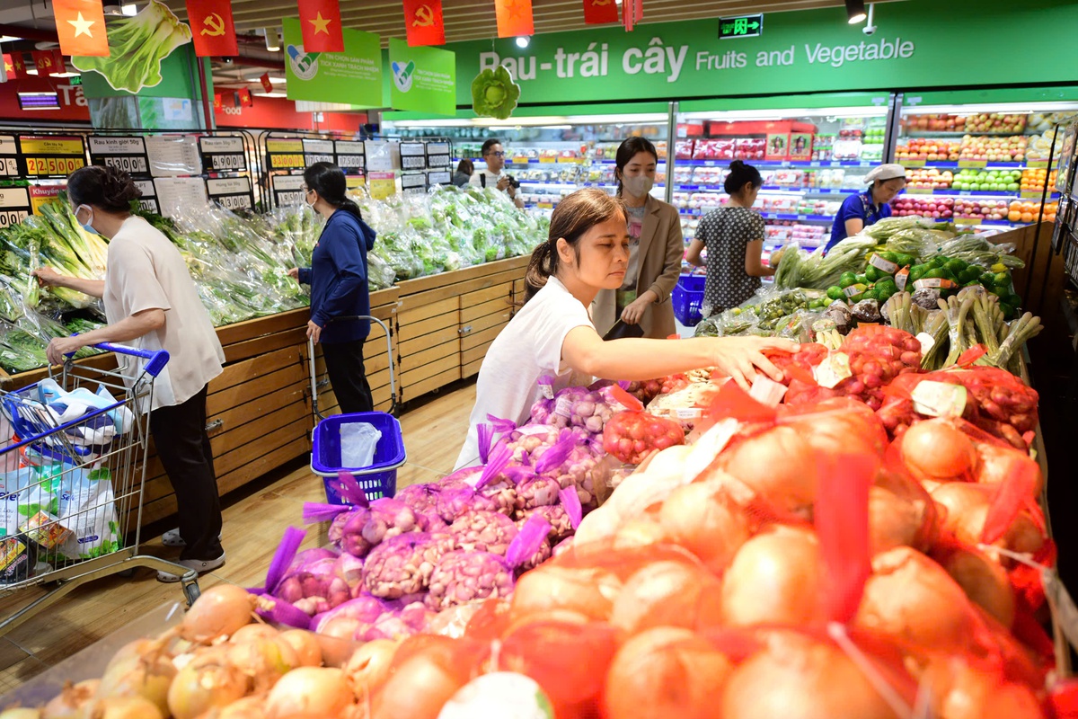 Saigon Co.op tăng tốc chuyển đổi xanh, triển khai ưu đãi hấp dẫn toàn hệ thống- Ảnh 3.