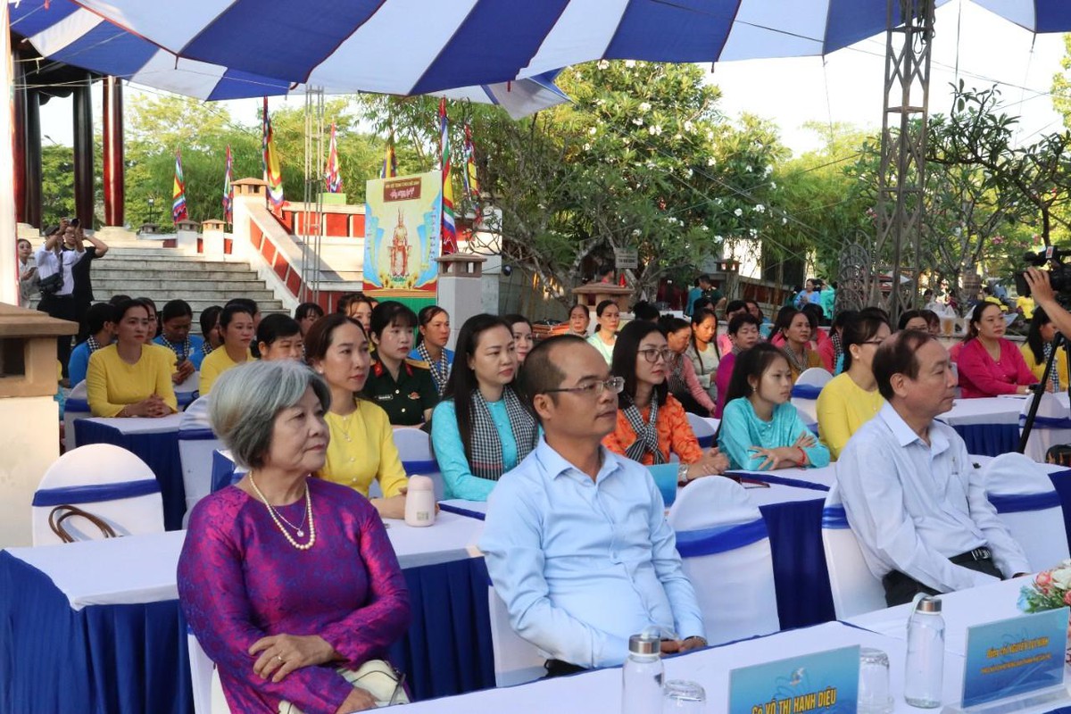 Cần Thơ: Sôi nổi Hội thi gói, nấu và trưng bày bánh chưng, bánh tét- Ảnh 2.