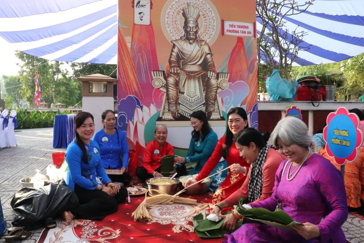Cần Thơ: Sôi nổi Hội thi gói, nấu và trưng bày bánh chưng, bánh tét- Ảnh 7.