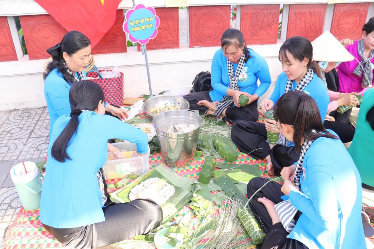Cần Thơ: Sôi nổi Hội thi gói, nấu và trưng bày bánh chưng, bánh tét- Ảnh 9.