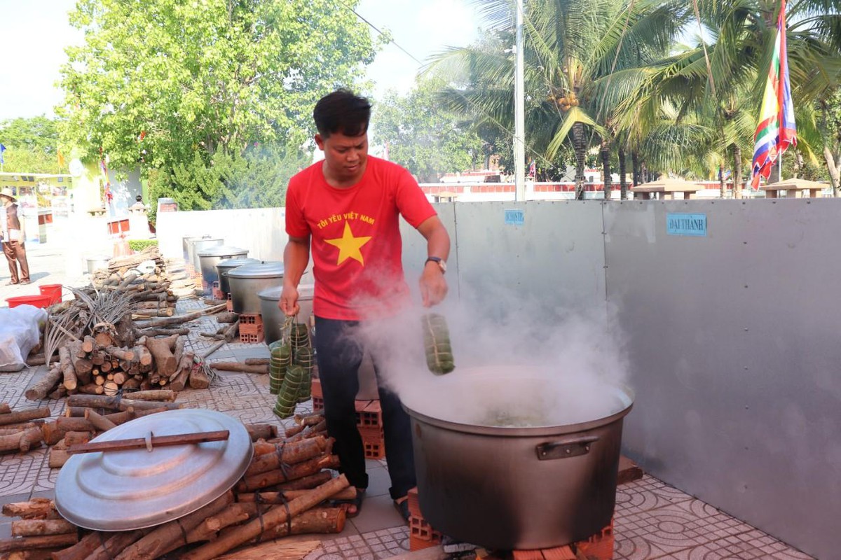 Cần Thơ: Sôi nổi Hội thi gói, nấu và trưng bày bánh chưng, bánh tét- Ảnh 16.