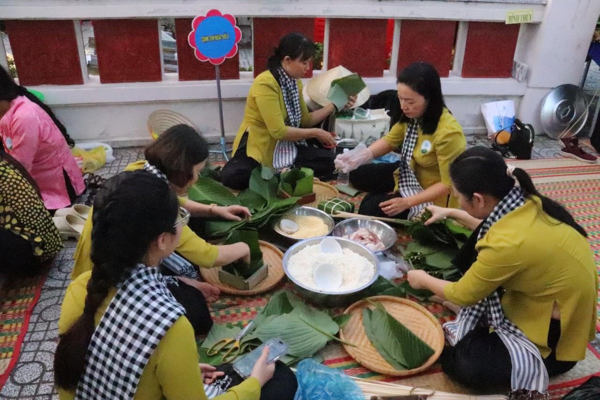 Cần Thơ: Sôi nổi Hội thi gói, nấu và trưng bày bánh chưng, bánh tét- Ảnh 21.