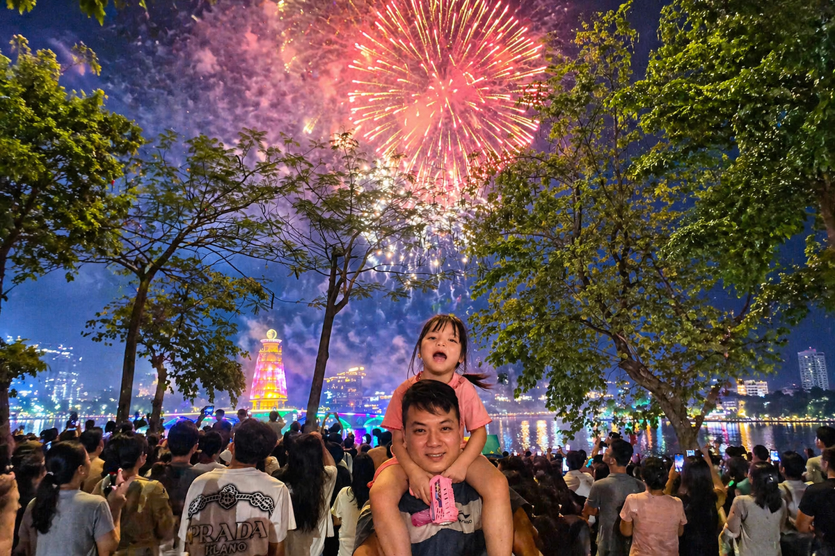 Pháo hoa rực sáng trước ngày Giỗ Tổ Hùng Vương 2026- Ảnh 1.