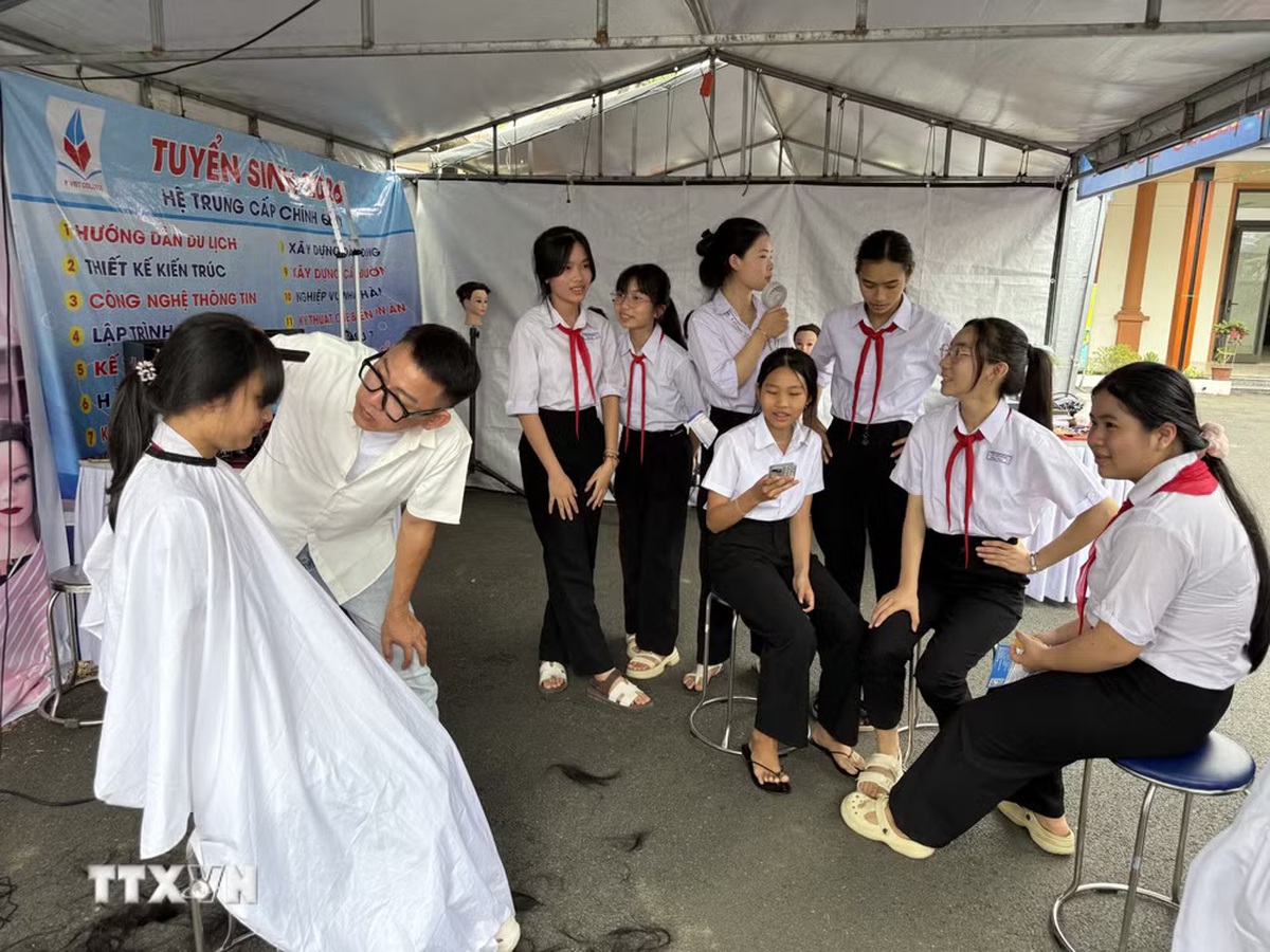 Học hết lớp 9, rẽ lối nào: Khi học nghề không còn là lựa chọn "bất đắc dĩ"- Ảnh 1.