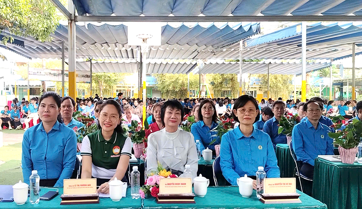 Tháng Công nhân tại TPHCM: "Bếp ấm nghĩa tình" mang giá trị an sinh thiết thực cho người lao động- Ảnh 5.